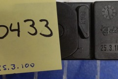 100433